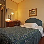 Hotel Terme Salvarola 4*