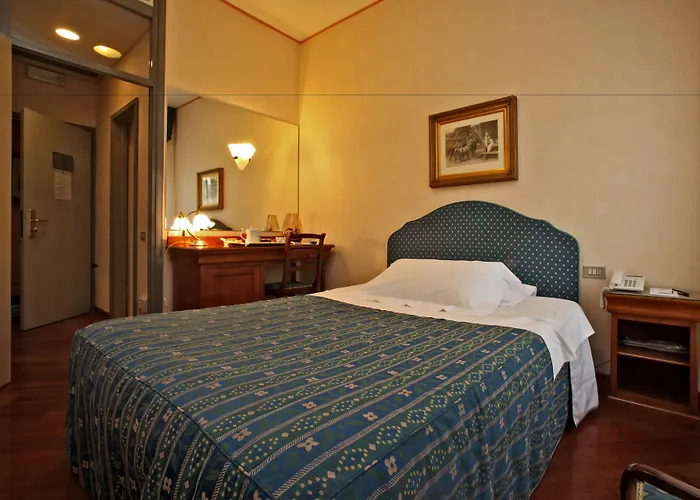 Otel Terme Salvarola 4*