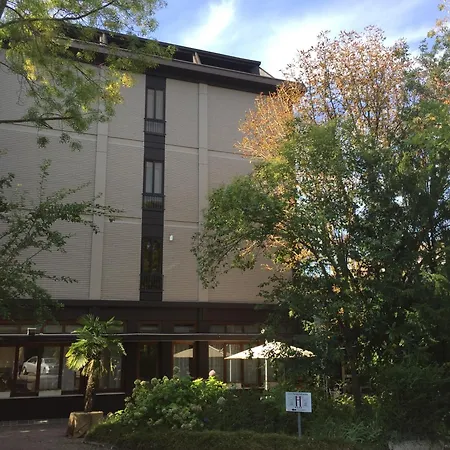 Terme Salvarola Hotell