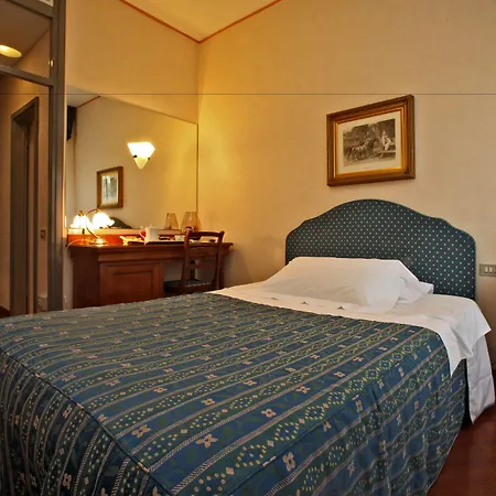 Hotel Terme Salvarola 4*